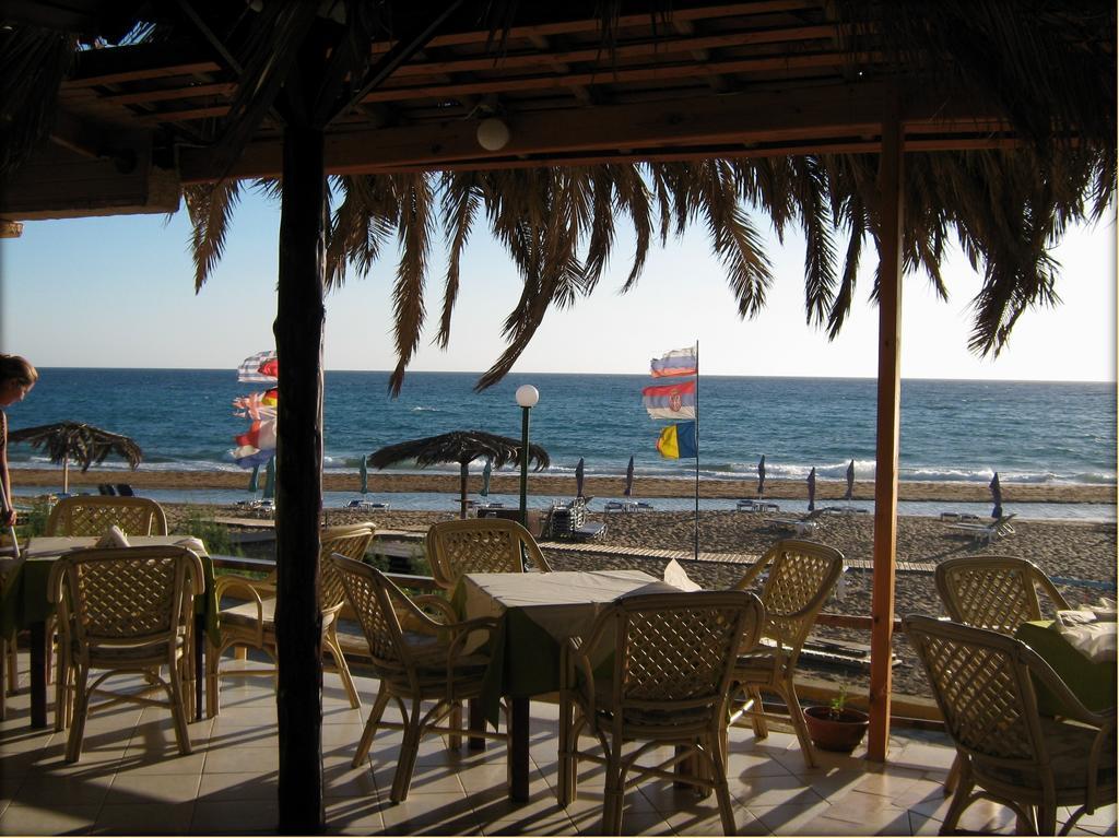 Perivólion Santa Barbara Lakis Apartments المظهر الخارجي الصورة